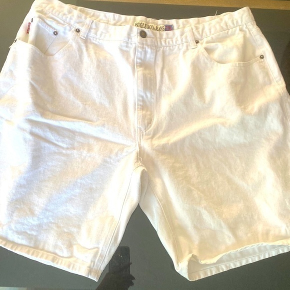 Bugle Boy 750 shorts size 42